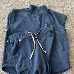 FIGS Navy Blue Scrub Top and Jogger Set